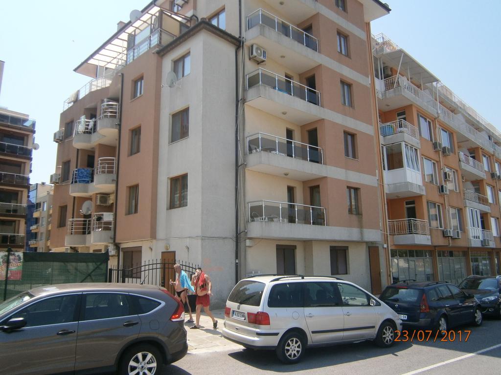 Apartments Stefi Pomorie Exteriör bild